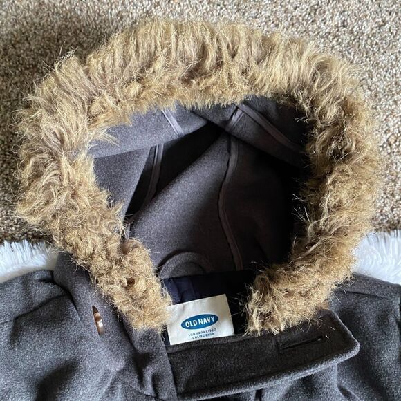 Old Navy Toggle Winter Coat Faux Fur Hooded Gray Size Small - Picture 5 of 11